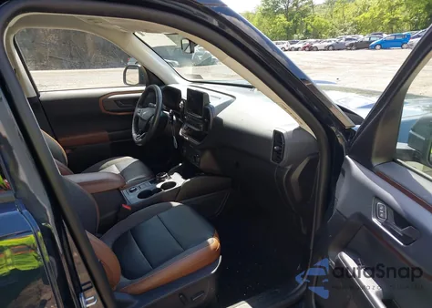 2022 Ford Bronco Sport Outer Banks z USA, uszkodzony, nr VIN 3FMCR9C66NRD00507